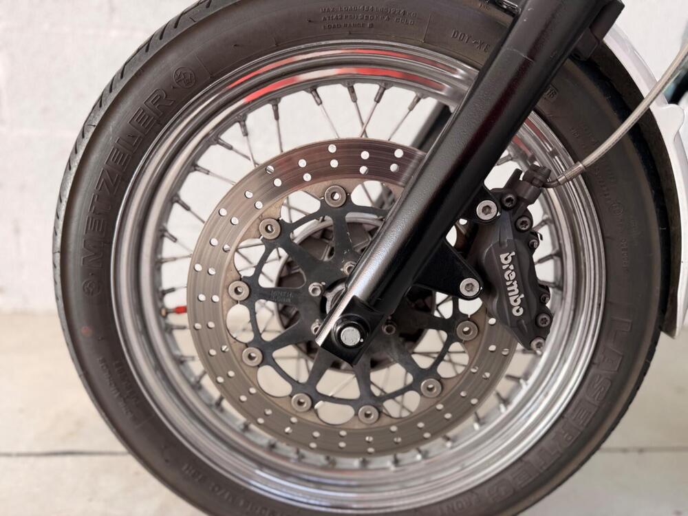 Moto Guzzi V7 Classic (2008 - 12) (6)