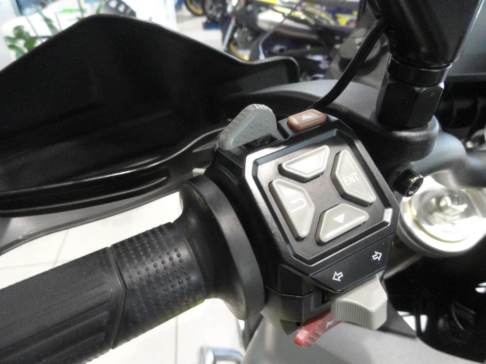 Voge Valico 900DSX (2024 - 26) (12)