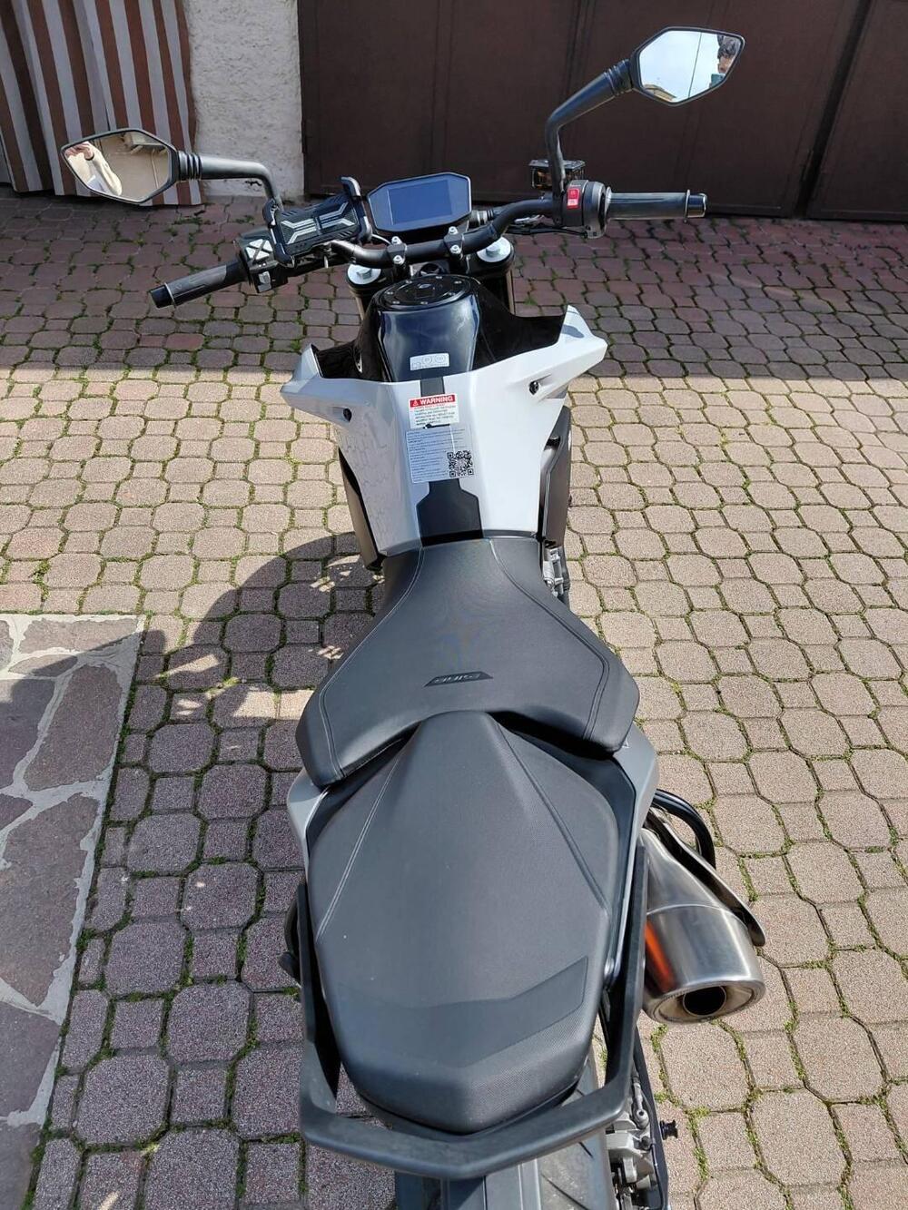 KTM 790 Duke L (2023 - 24) (6)