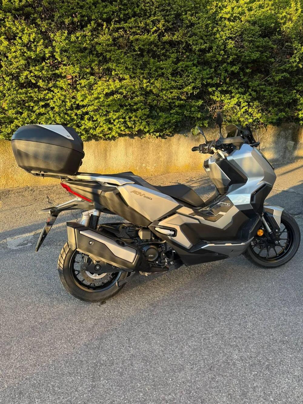 Honda ADV 350 (2022 - 24) (2)