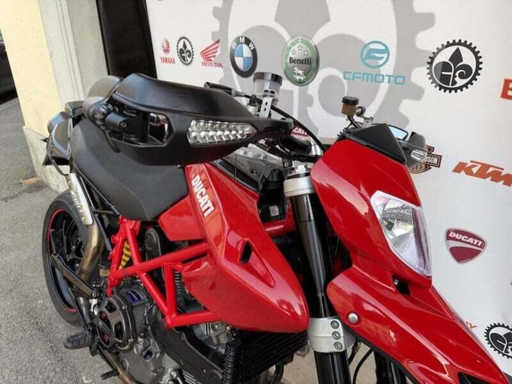Ducati Hypermotard 1100 EVO (2010 - 12) (12)