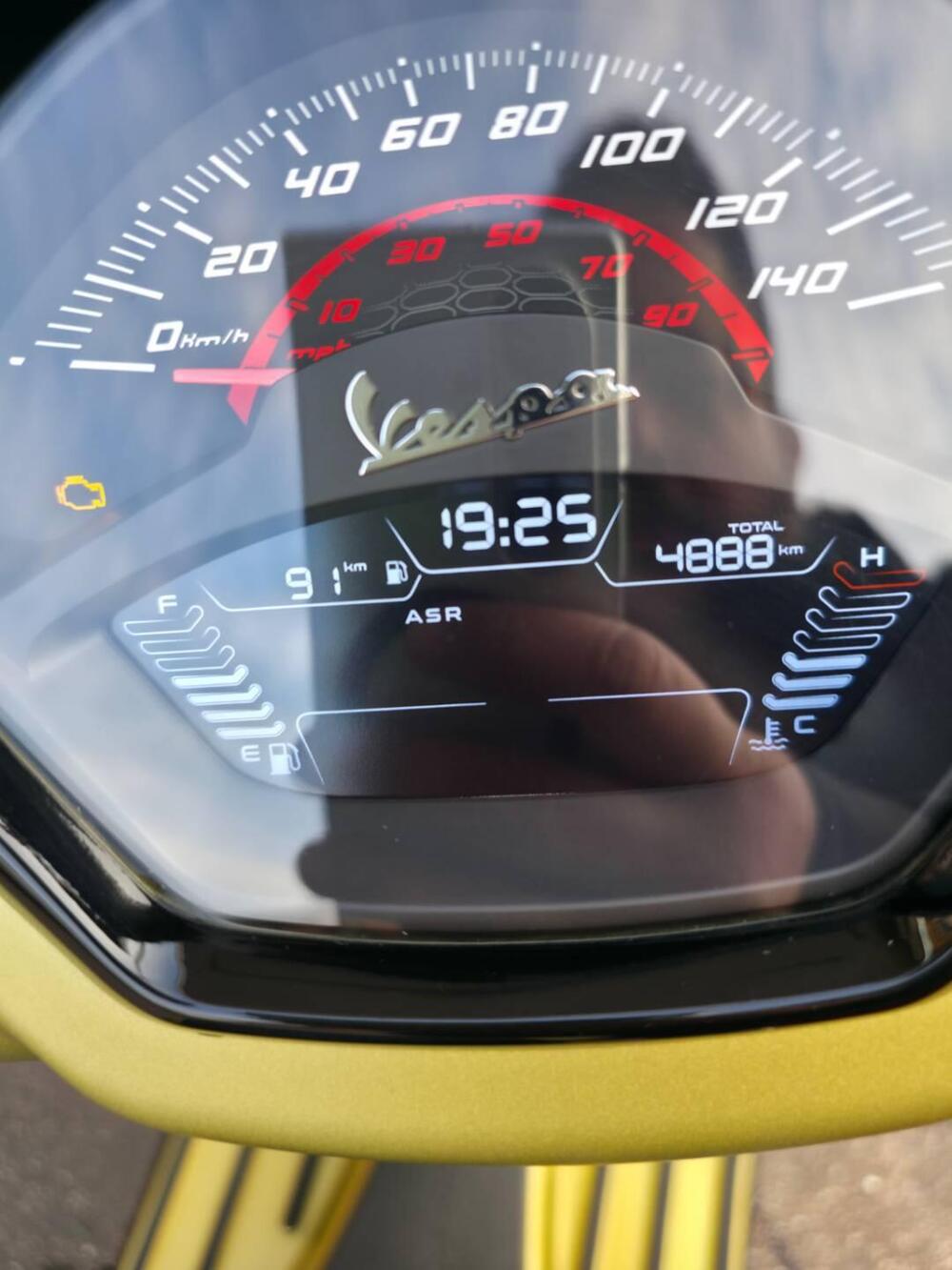 Vespa GTS 300 Super Sport (2023 - 24) (7)