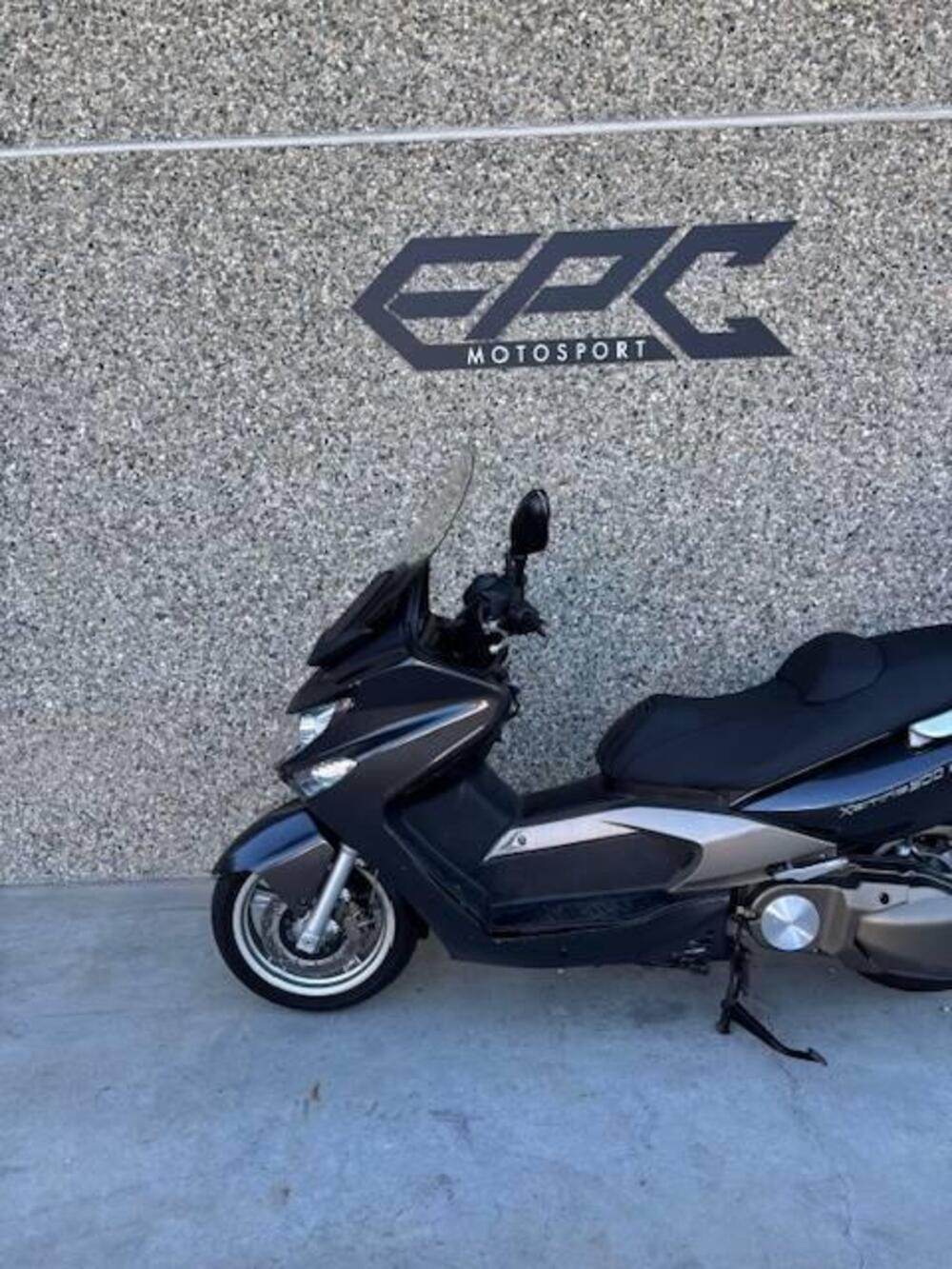 Kymco Xciting 500 i (2007 - 11) (3)