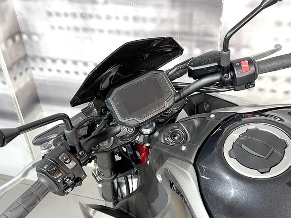 Kawasaki Z 900 A2 (2021 - 24) (6)