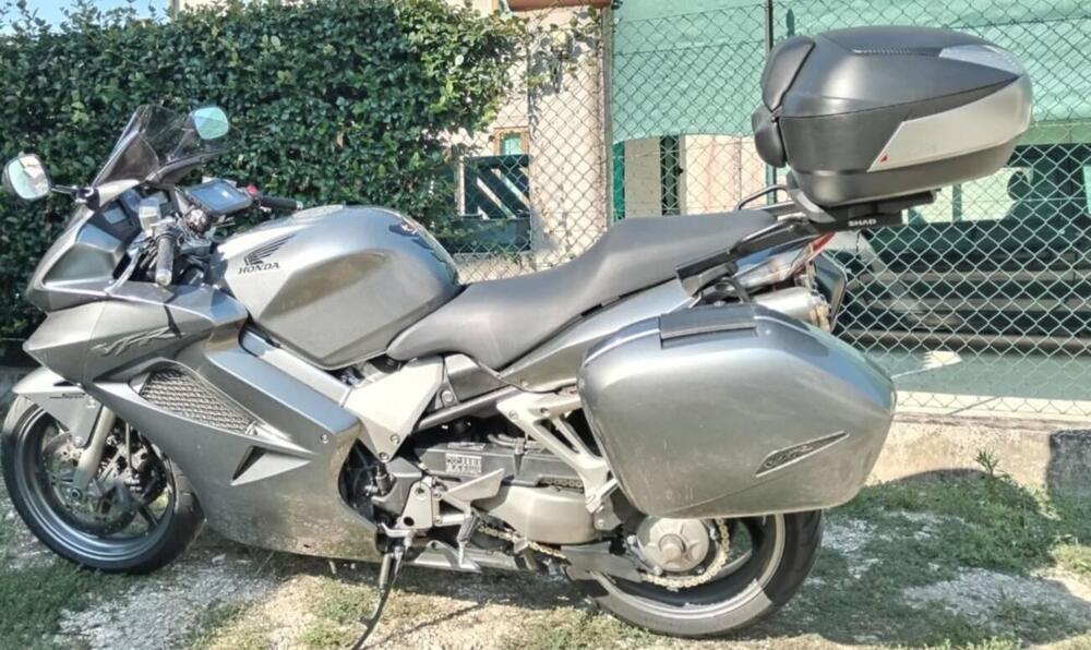Honda VFR 800 (2006 - 13) (14)
