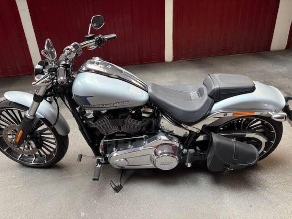 Harley-Davidson Breakout 117 (2023 - 24) (2)