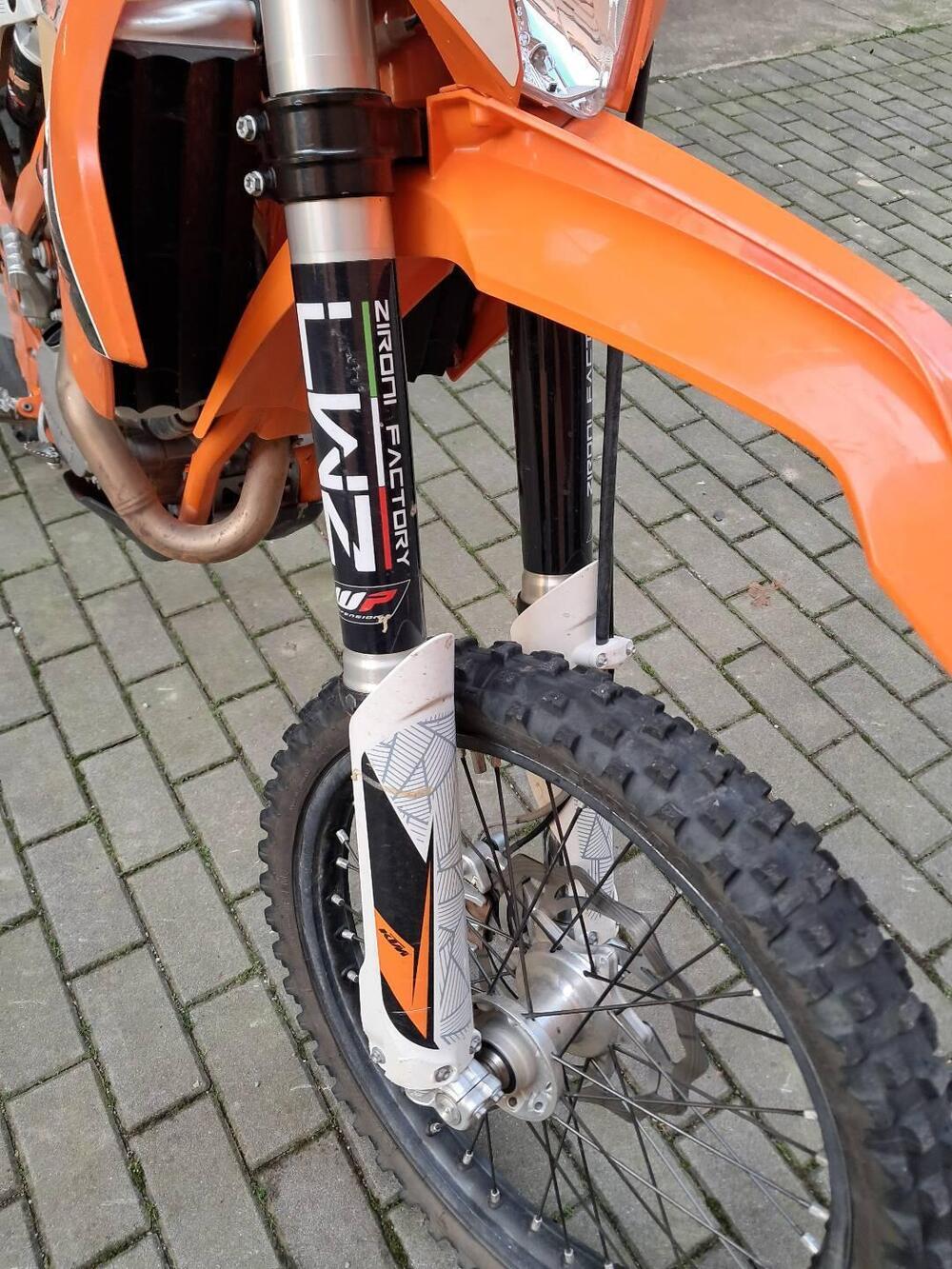 KTM 250 EXC-F (2016) (5)
