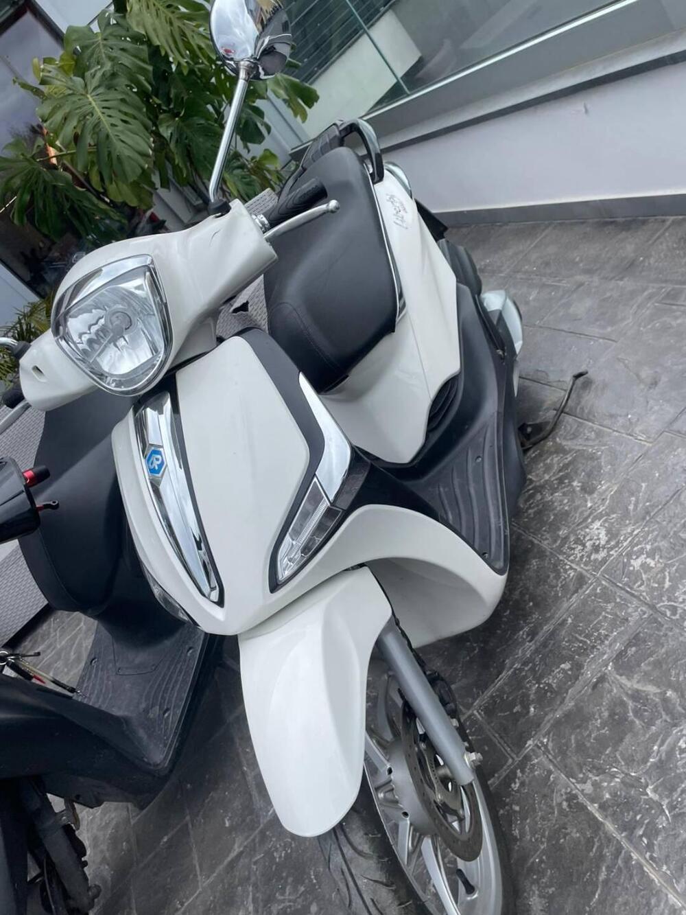 Piaggio Liberty 125 3V ABS (2021 - 24) (5)