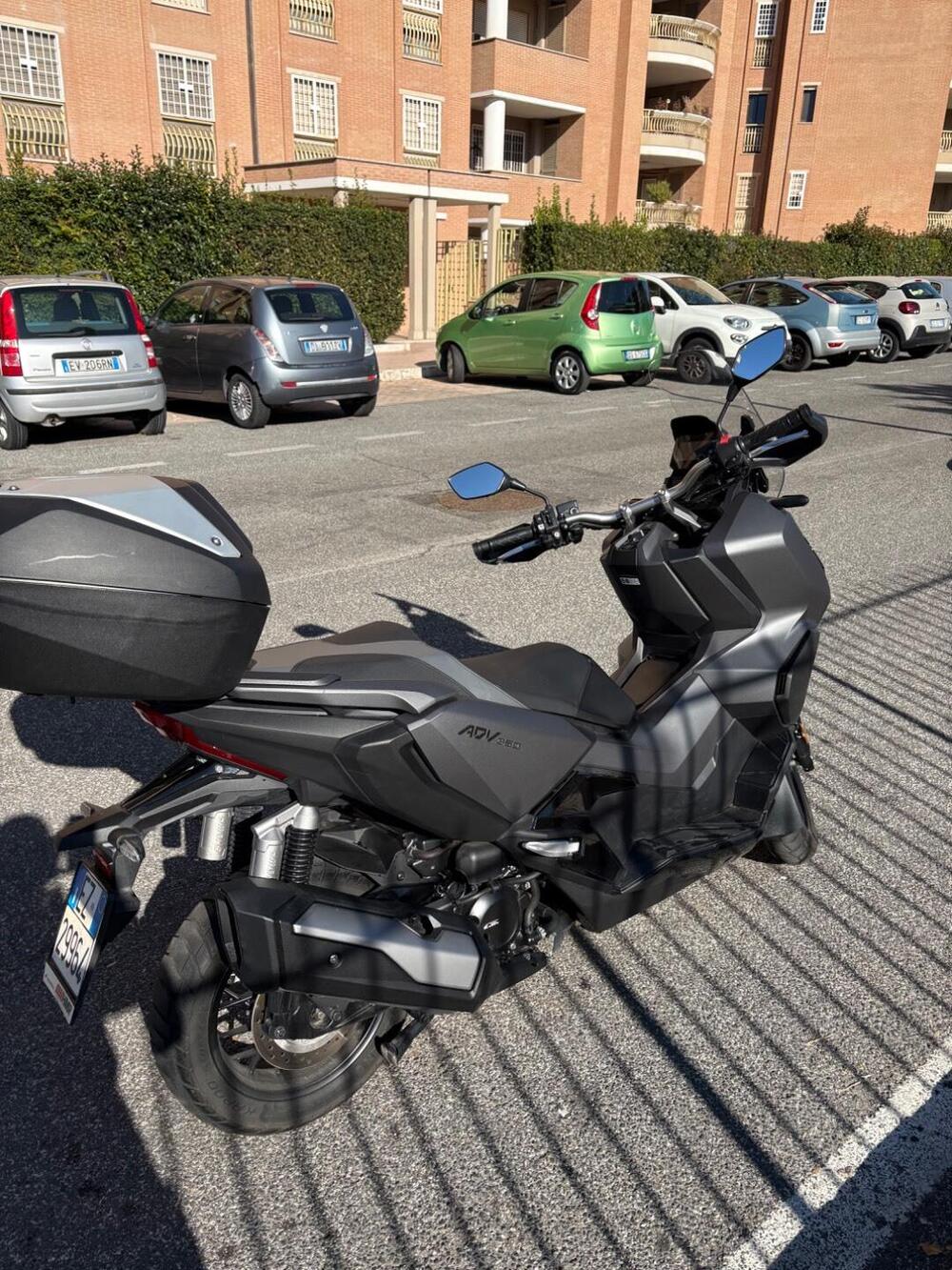 Honda ADV 350 (2022 - 24) (6)