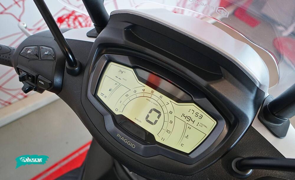 Piaggio Beverly 400 S ABS-ASR (2021 - 24) (4)