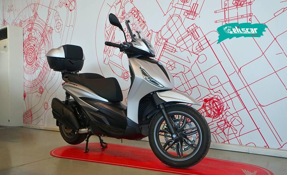 Piaggio Beverly 400 S ABS-ASR (2021 - 24) (2)