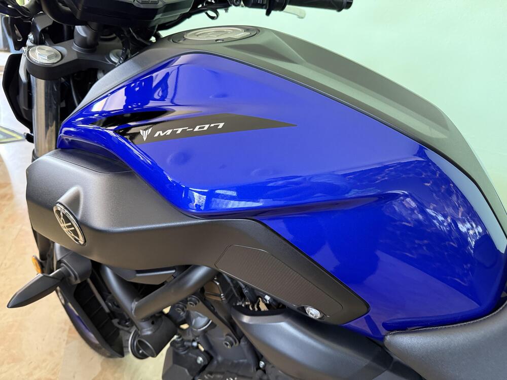 Yamaha MT-07 (2018 - 20) (8)