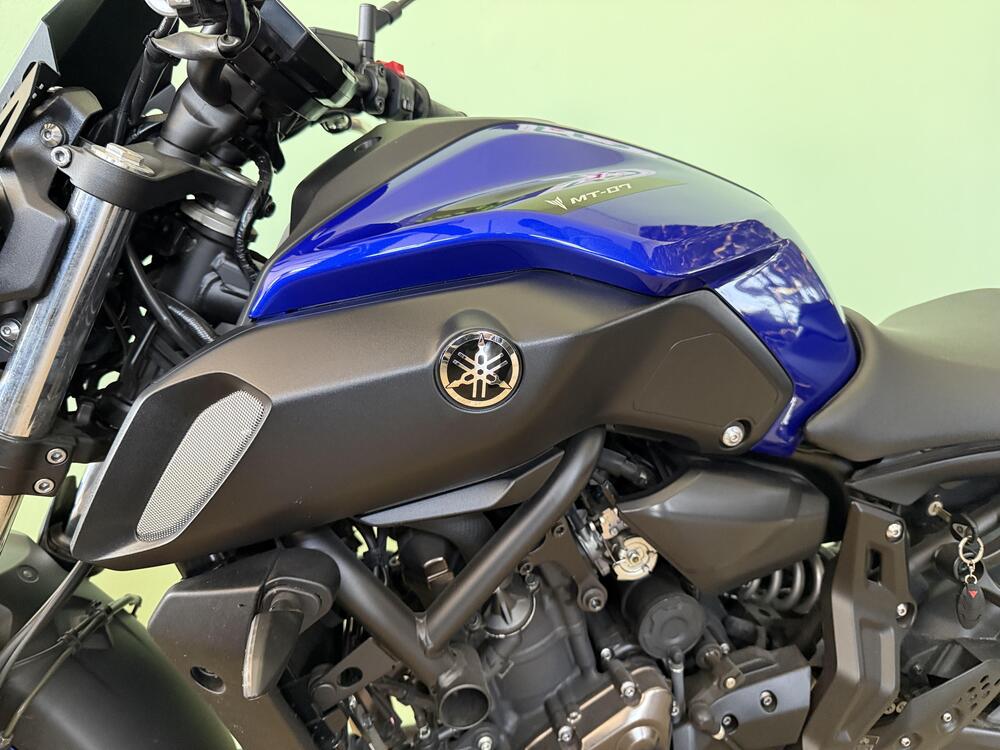 Yamaha MT-07 (2018 - 20) (9)