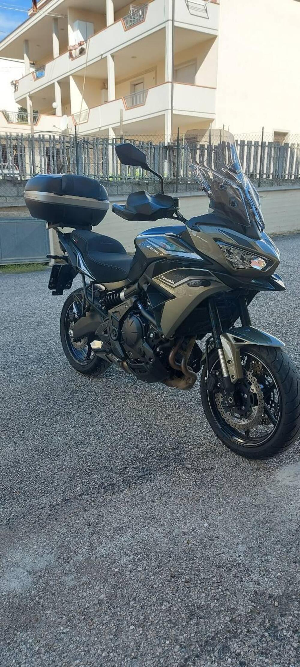 Kawasaki Versys 650 (2021 - 24) (2)
