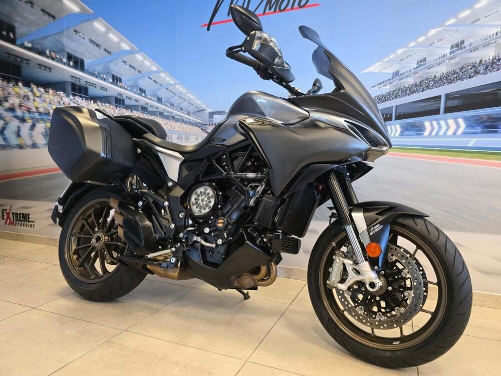 MV Agusta Turismo Veloce 800 Lusso SCS (2021 - 26) (13)