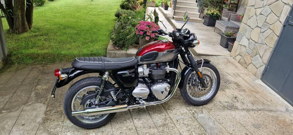 Triumph Bonneville T120 (2021 - 25)