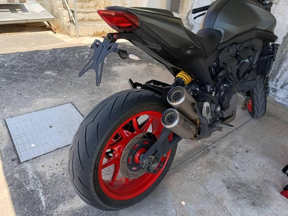 Ducati Monster 937 + (2021 - 25) (6)