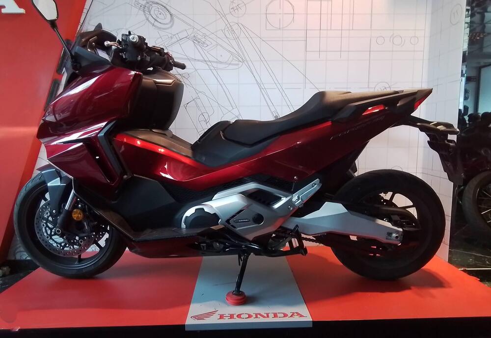 Honda Forza 750 DCT (2021 - 24) (6)