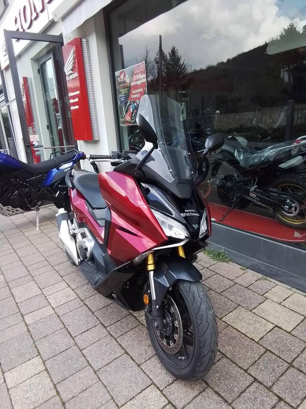 Honda Forza 750 DCT (2021 - 24) (15)
