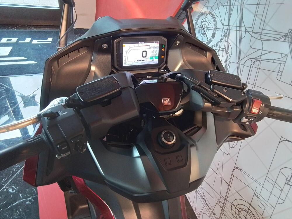 Honda Forza 750 DCT (2021 - 24) (16)