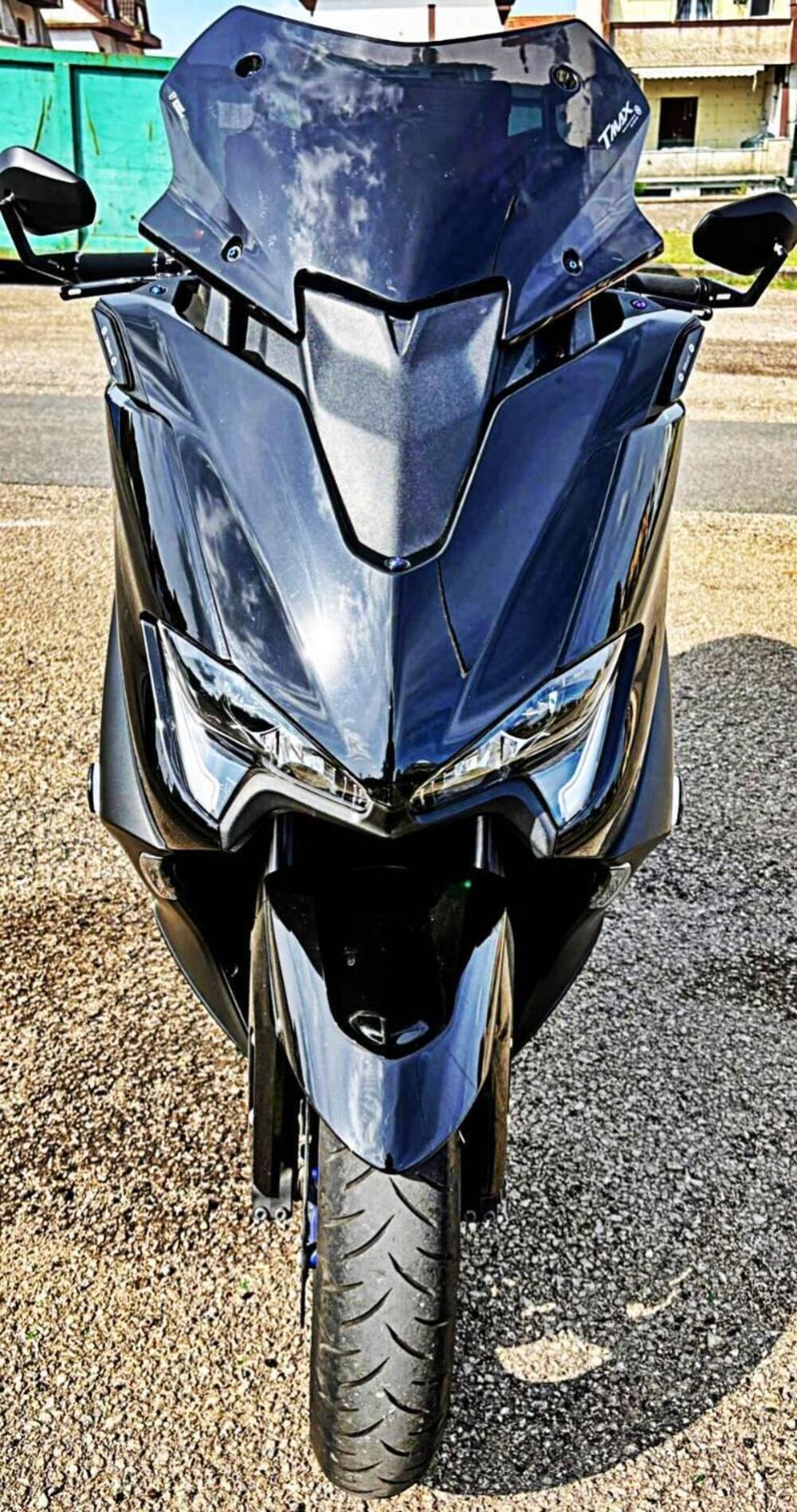 Yamaha T-Max 560 (2020 - 21) (3)