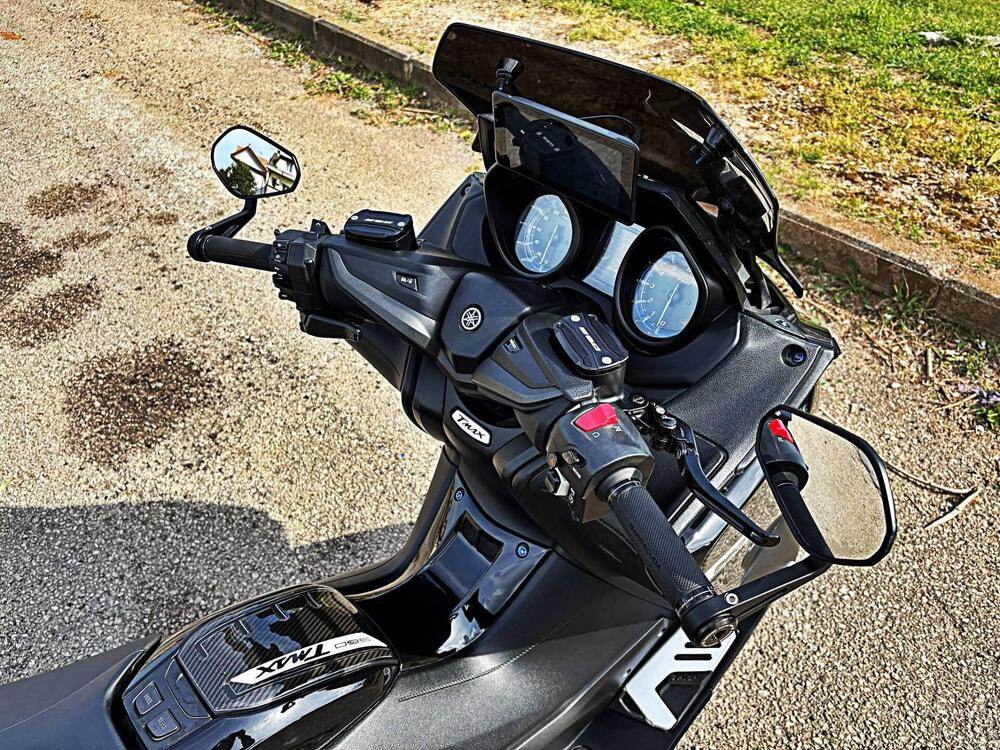 Yamaha T-Max 560 (2020 - 21) (9)