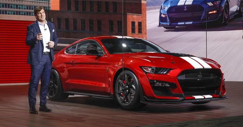 Ford, il CEO Jim Farley: "Abbiamo sbagliato le auto elettriche, e sui cinesi ci siamo fatti trovare impreparati"