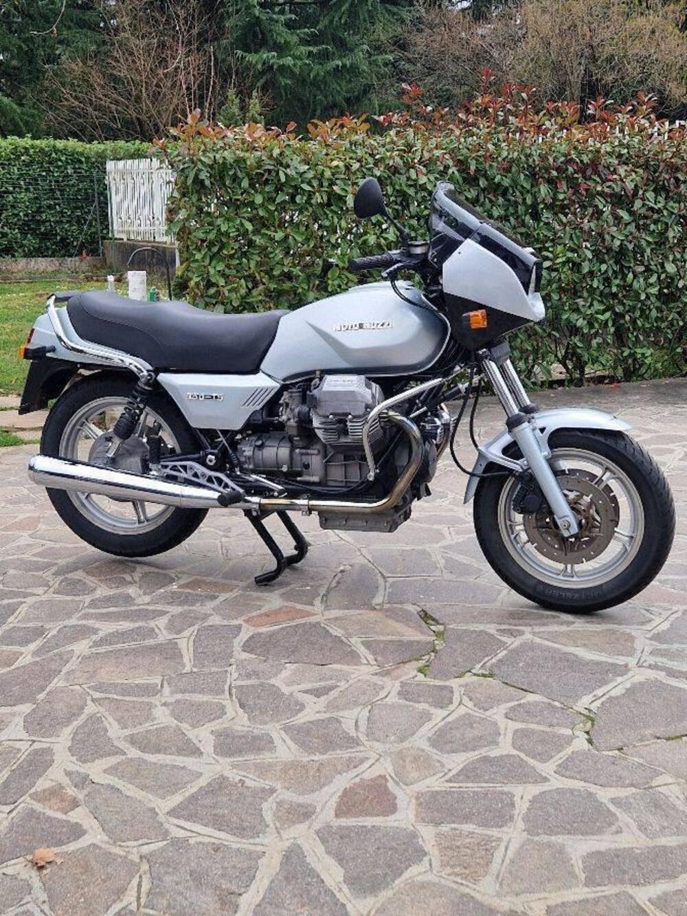 Moto Guzzi 850 T5 Civile (3)