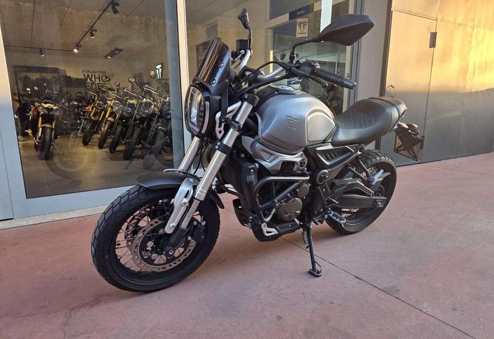 Voge Trofeo 300AC (2021 - 26) (11)