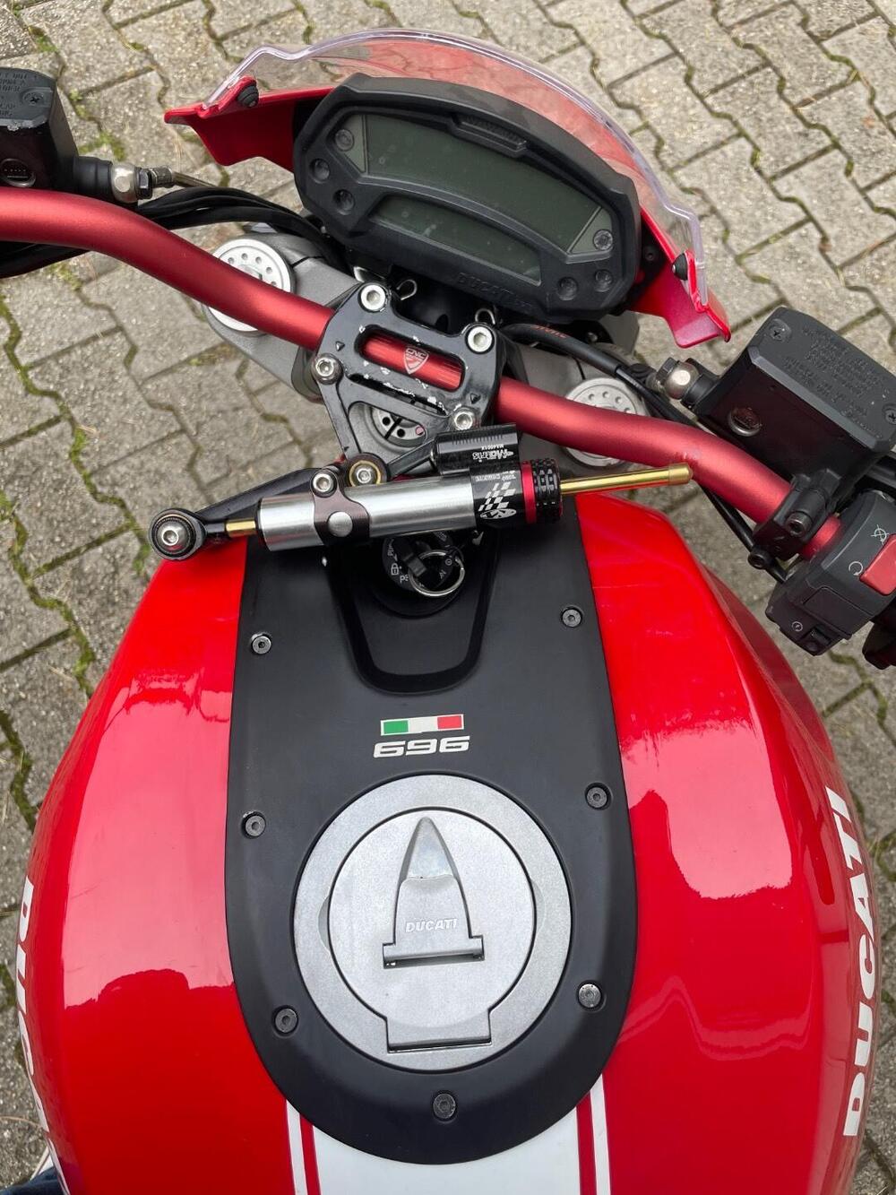 Ducati Monster 696 (2008 - 13) (6)