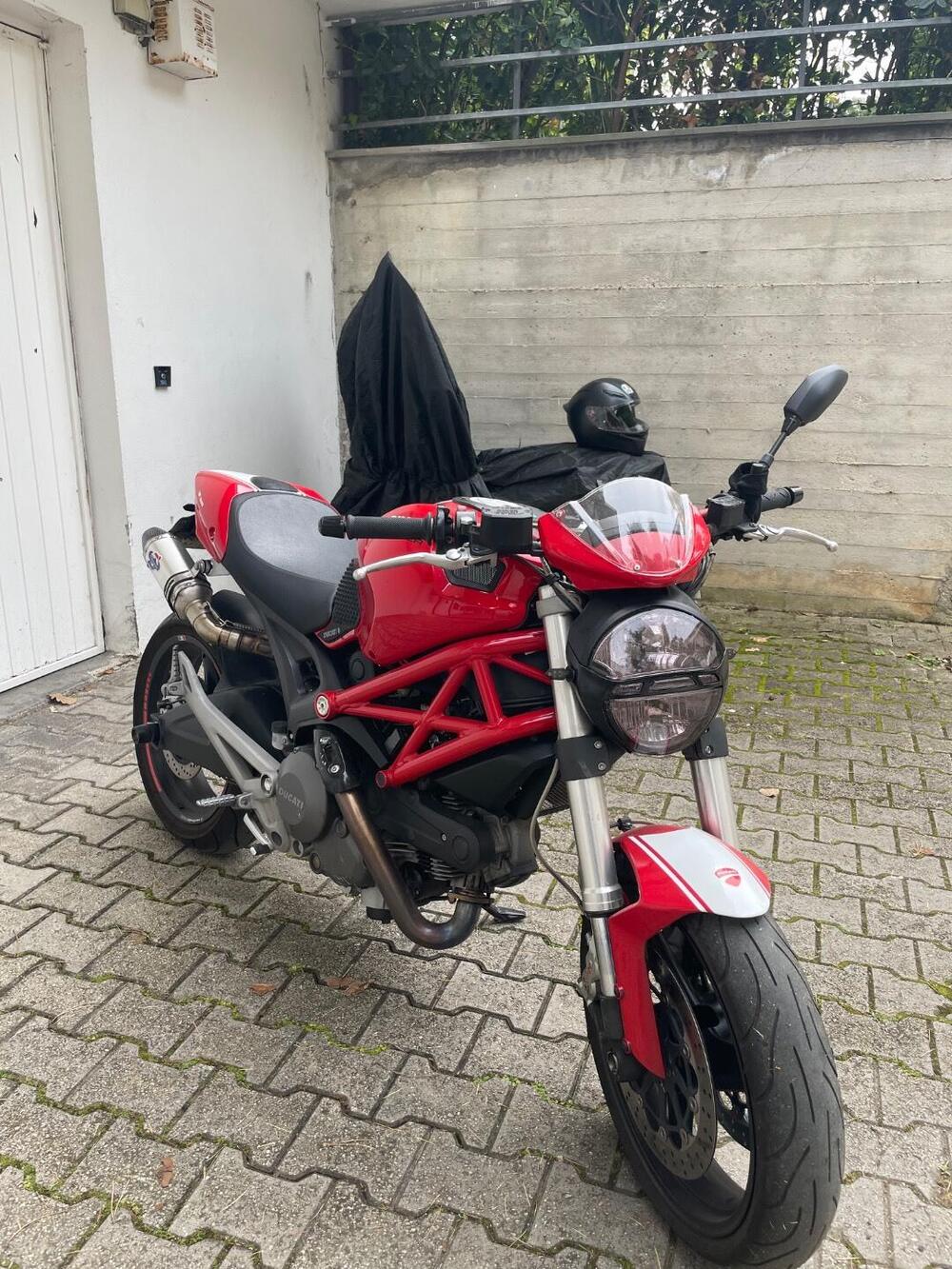 Ducati Monster 696 (2008 - 13) (7)