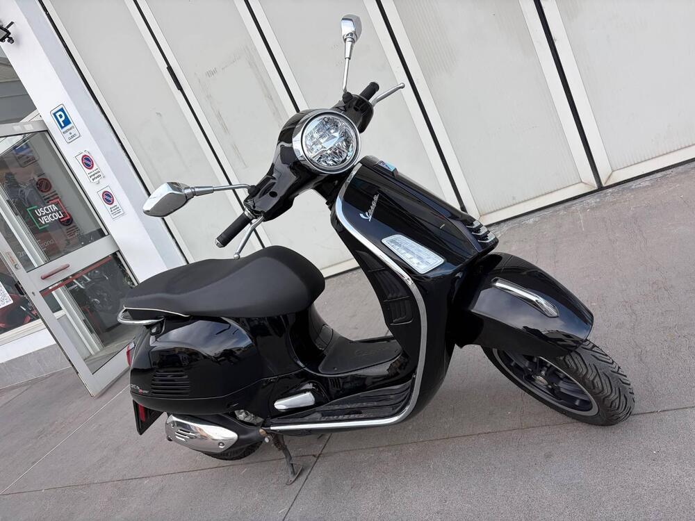 Vespa GTS 300 Super (2023 - 24)