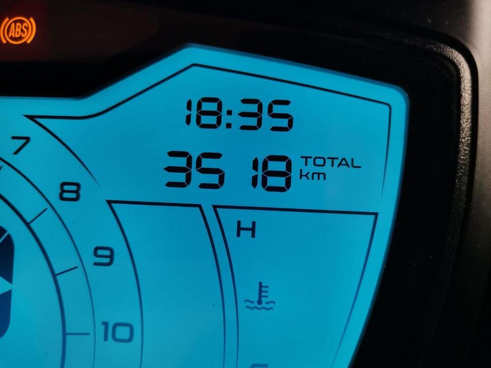 Piaggio Medley 150 ABS (2021 - 25) (6)