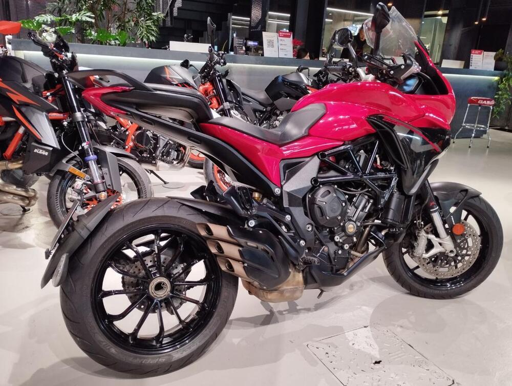 MV Agusta Turismo Veloce 800 R (2023 - 26) (4)