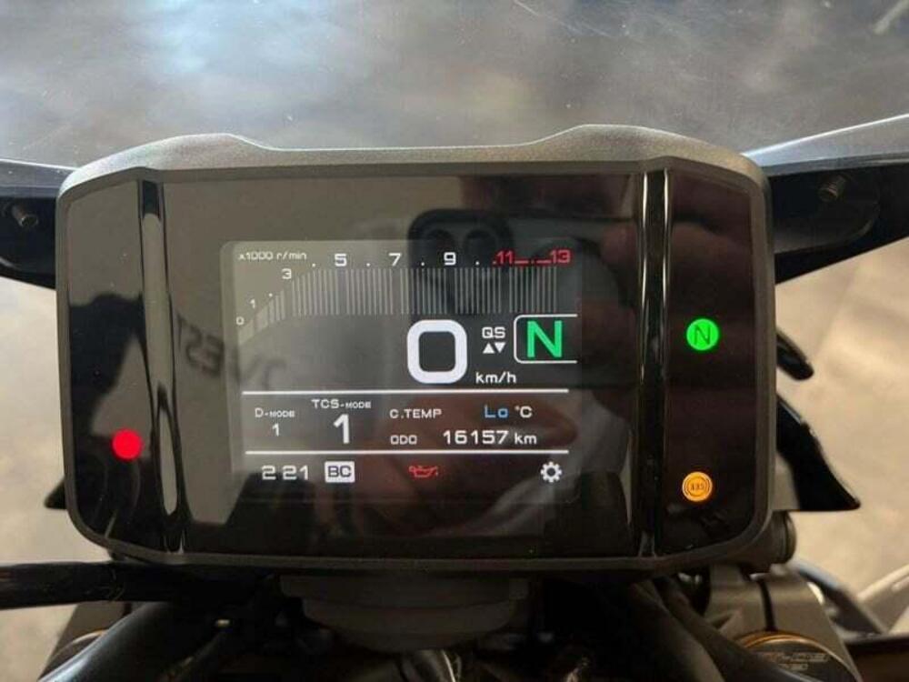 Yamaha MT-09 SP (2021 - 23) (4)