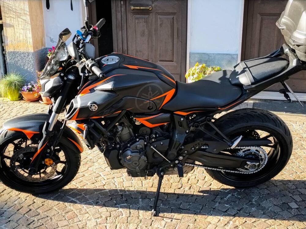 Yamaha MT-07 Pure (2023 - 25) (3)