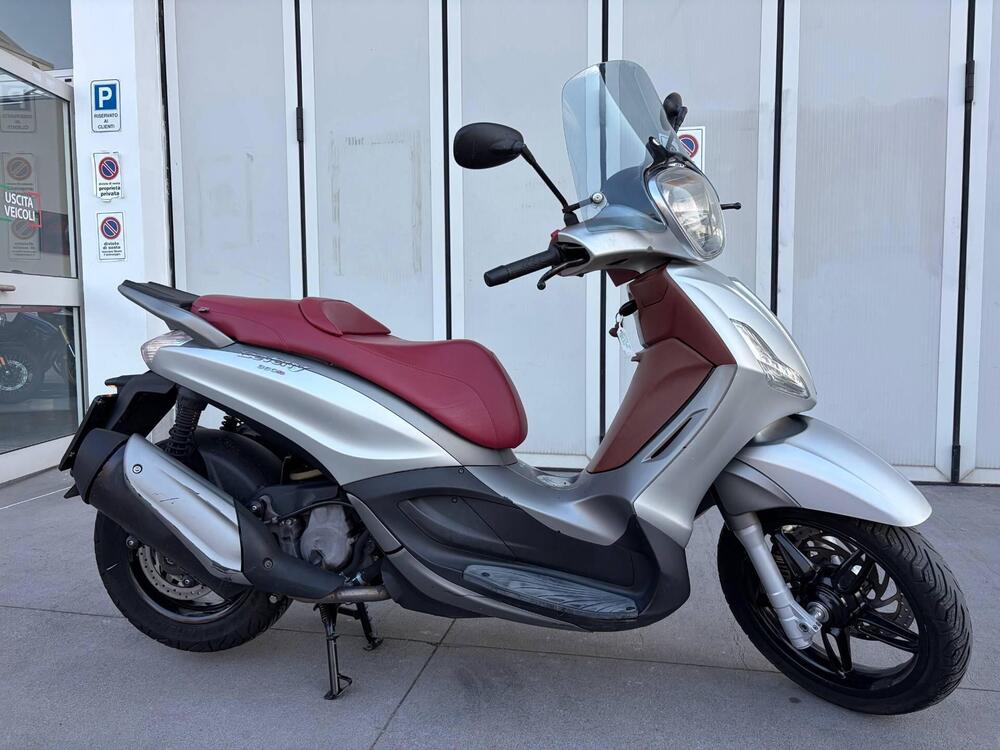 Piaggio Beverly 350 SportTouring ie (2011 - 15) (3)