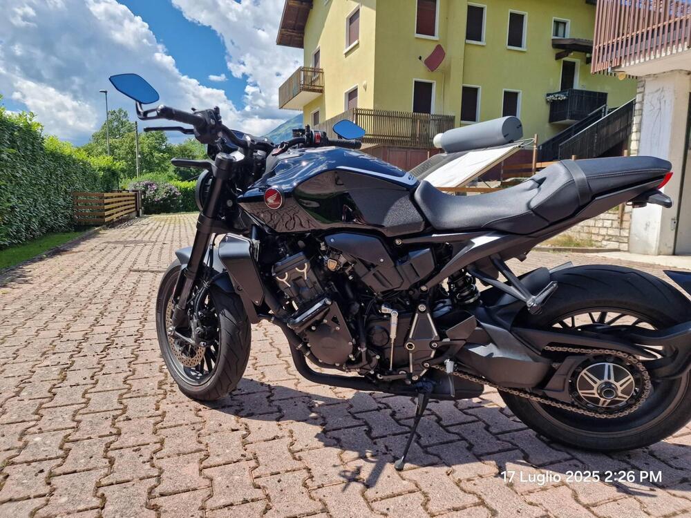 Honda CB 1000 R Black Edition (2021 - 25) (3)