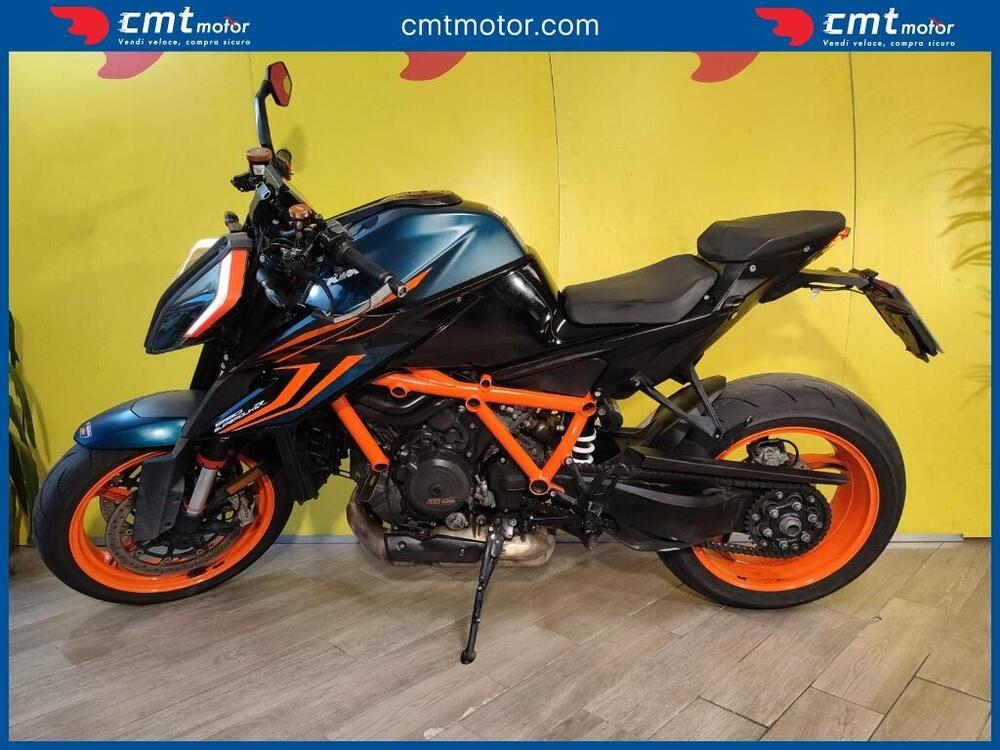 KTM 1290 Super Duke R (2022 - 23) (3)