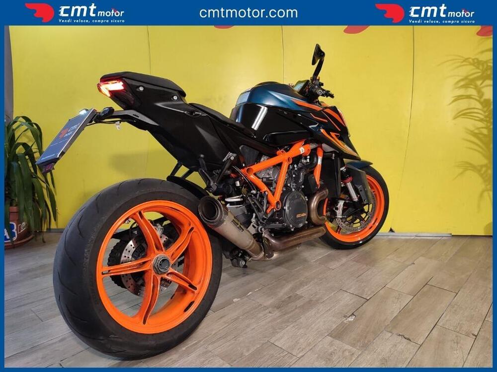 KTM 1290 Super Duke R (2022 - 23) (4)