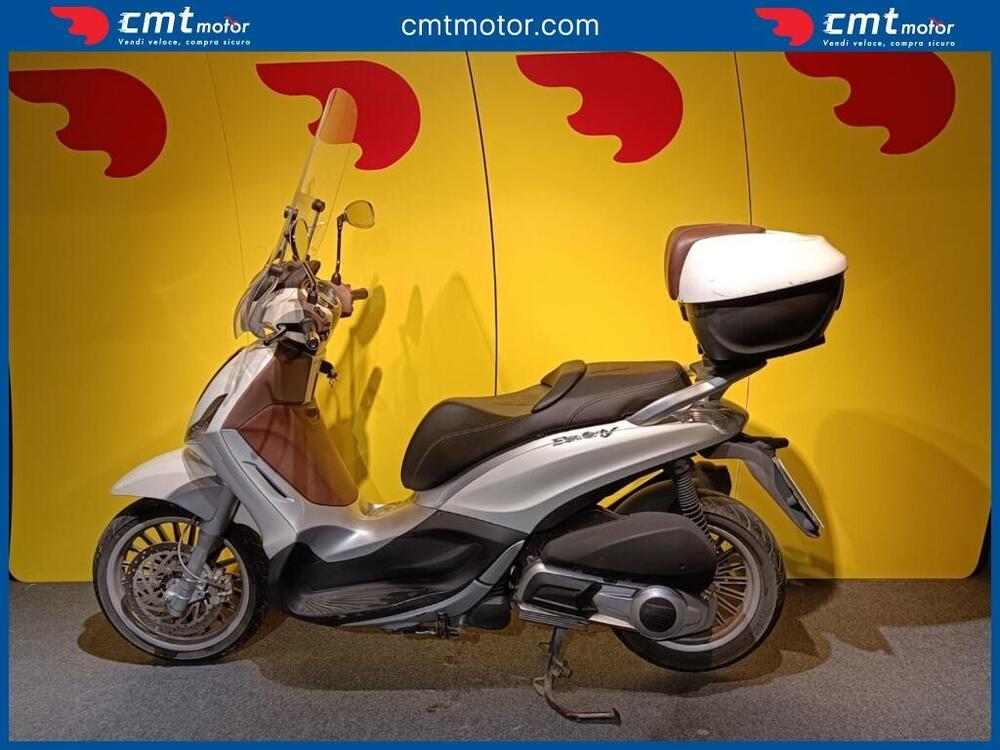 Piaggio Beverly 300 i.e. (2010 - 16) (3)
