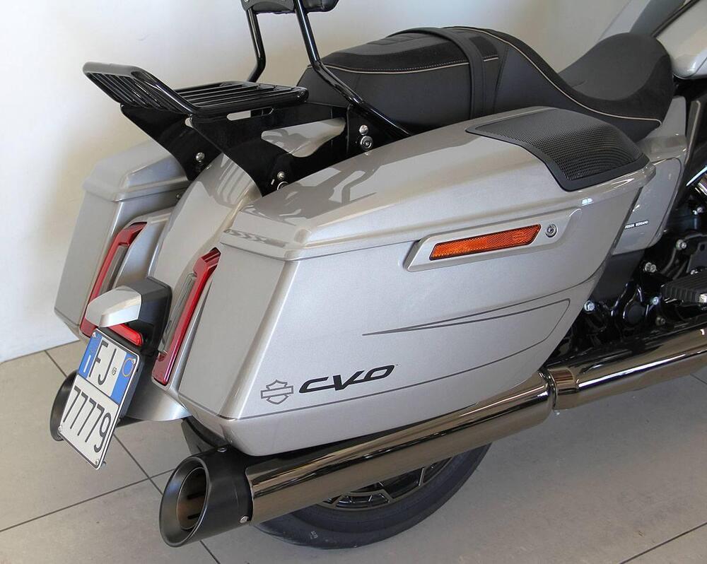 Harley-Davidson CVO Street Glide (2023) (8)