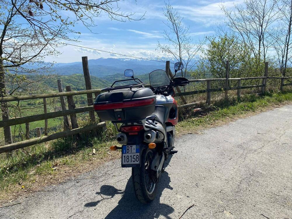 Aprilia Pegaso 650 IE (2003 - 04) (2)