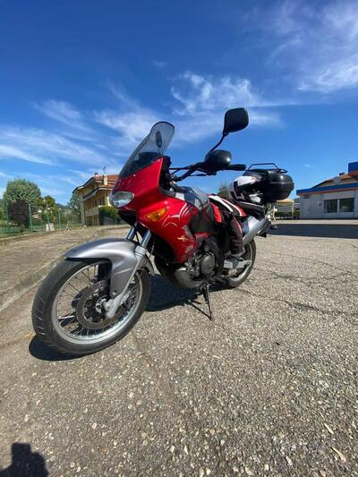 Aprilia Pegaso 650 IE (2003 - 04) usata