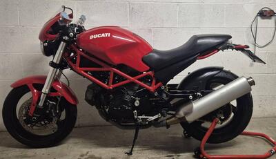 Ducati Monster 695 (2006 - 08) usata