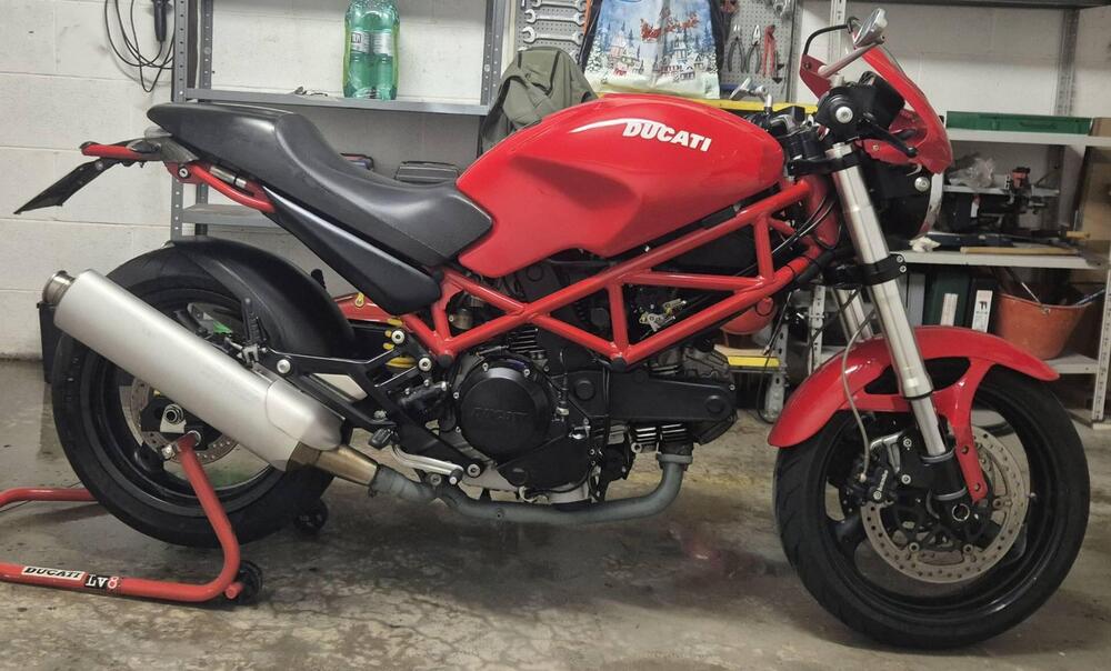 Ducati Monster 695 (2006 - 08) (3)