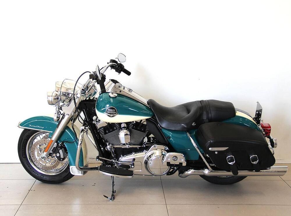 Harley-Davidson 1584 Road King Classic (2007 - 11) - FLHRCI (11)