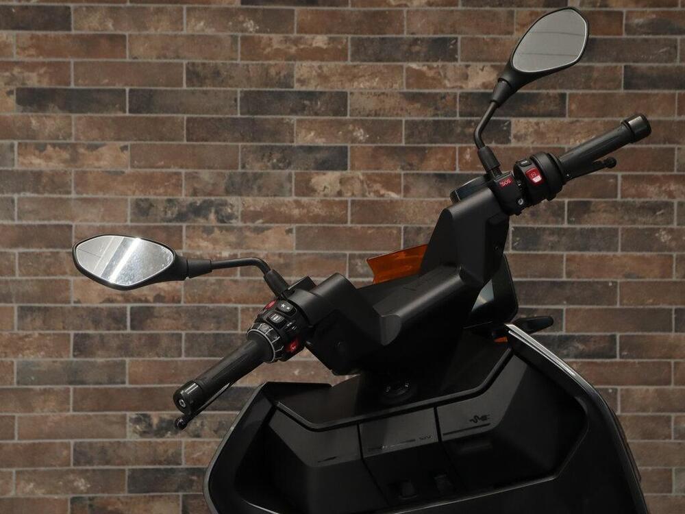 Bmw CE 04 (2021 - 25) (9)