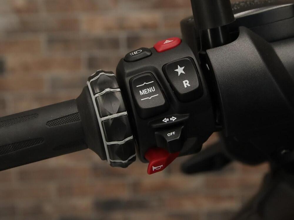 Bmw CE 04 (2021 - 25) (11)