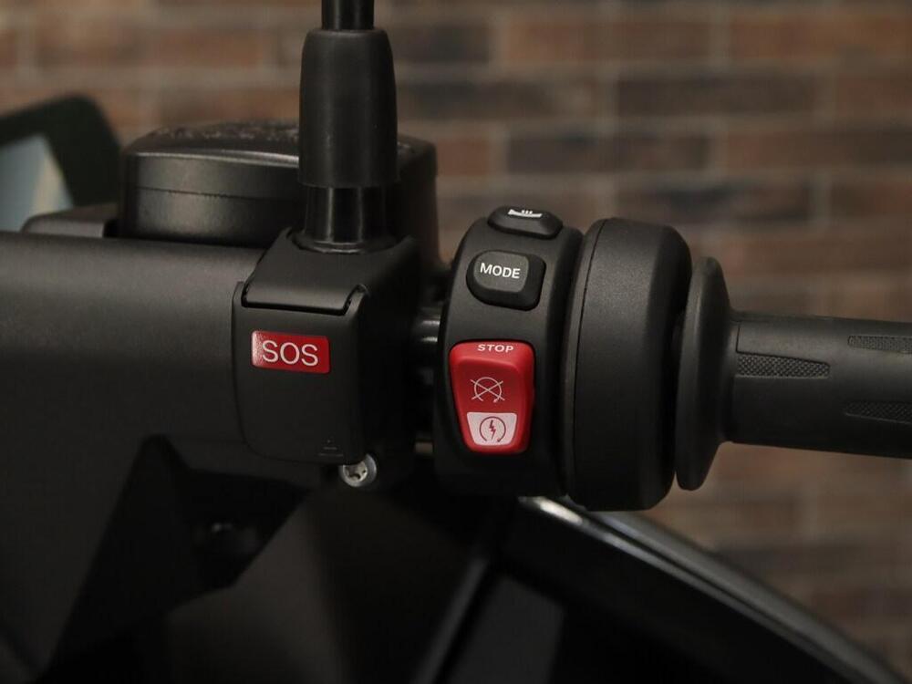 Bmw CE 04 (2021 - 25) (12)